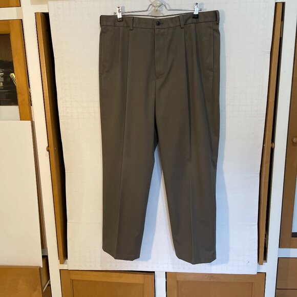 Brooks Bros. 100% Cotton Adv. Chino -Elliot,Pleated front, Dark Gray 37/28.5**